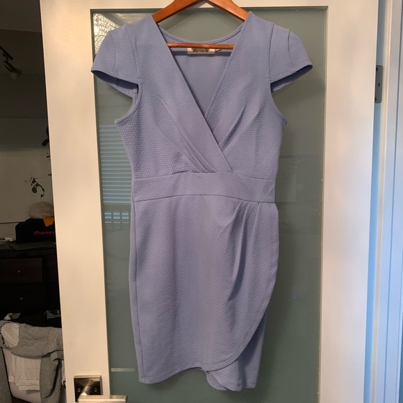 Blue dress - Picture 1 of 2